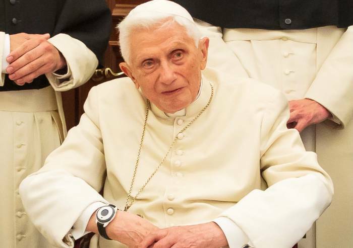 E' morto Papa Benedetto XVI: aveva 95 anni