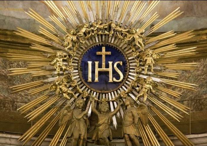 Il Nome di Gesù e il Trigramma IHS