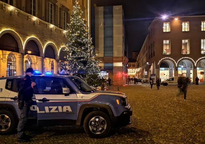 Modena Est, trova portafogli con 165 euro e lo riconsegna: il gesto di un 50enne bengalese