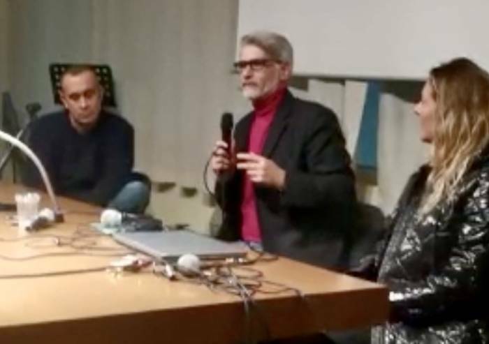 Invisibili, sala gremita a Modena per il docufilm su reazioni avverse