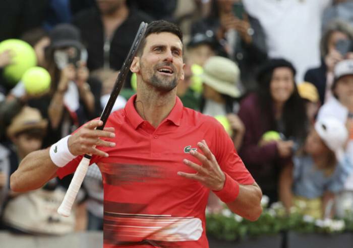 Immenso Djokovic: da no vax vince nell'Australia che lo punì