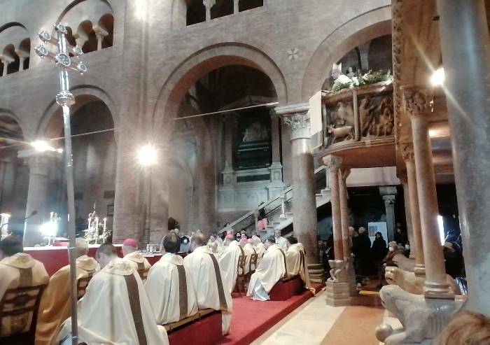 San Geminiano: l'omelia del Vescovo in un Duomo gremito