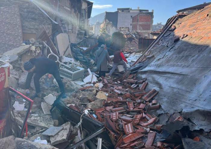 Terremoto in Turchia, le vittime sono oltre 16mila