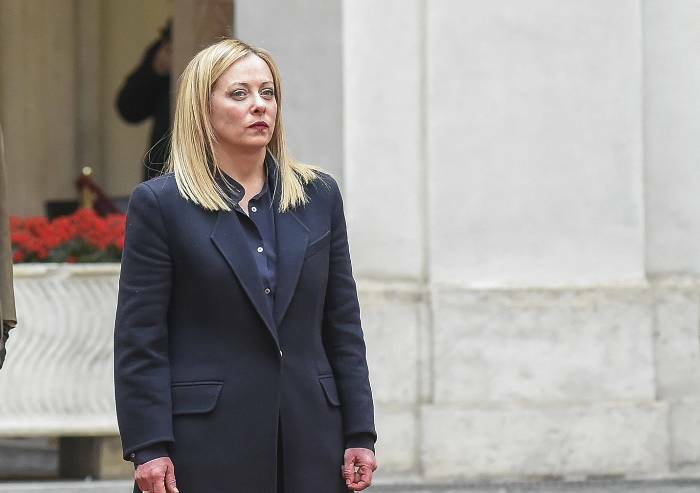 Il presidente Meloni: 'Inopportuno l’invito di Macron a Zelensky'