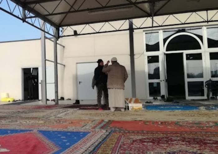 Moschea alla Sacca: i cittadini invitano i politici al confronto, il PD chiama l'Imam