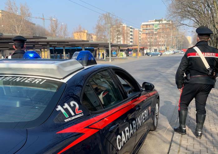 Sottoposto ad un controllo, aggredisce Carabinieri: arrestato