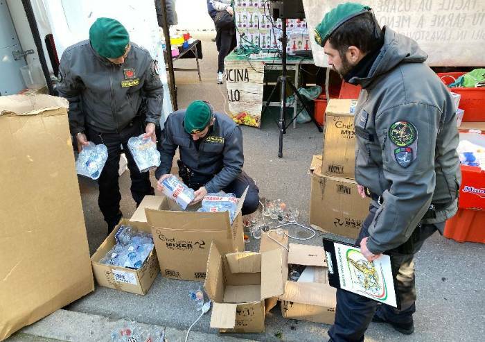 Finanza Modena, sequestrati 7mila prodotti senza certificazioni