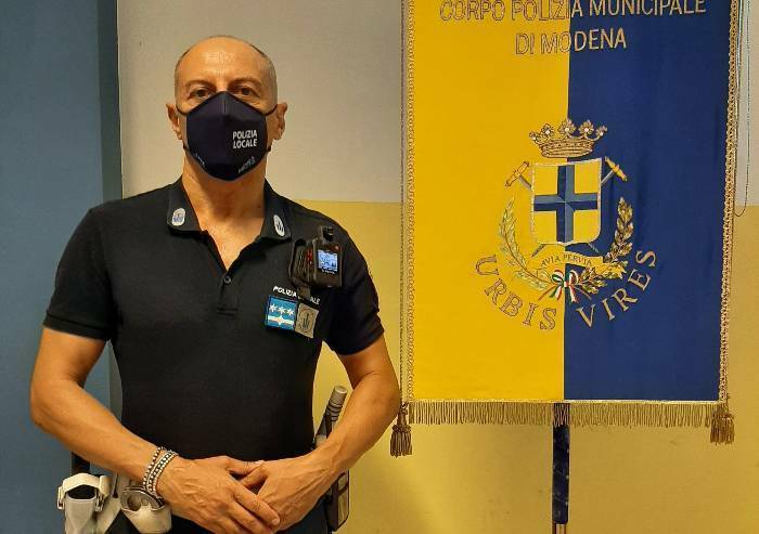 'Polizia locale Modena, dalle body cam mai usate al servizio scuole'