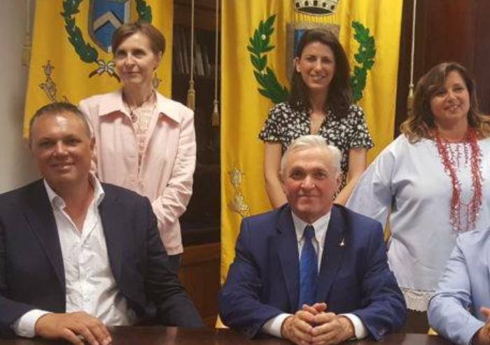 L'ex assessore Canossa: 'Dal sindaco parole immeritate verso di me'