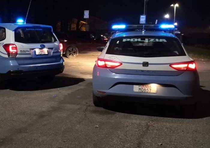 Droga e bici rubata nello stabile abbandonato: denunciati 4 stranieri