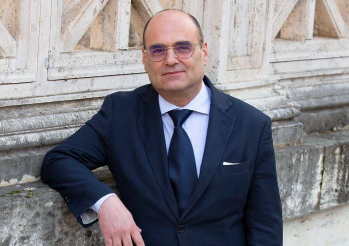 Manager nominato da Meloni copia discorso di Mussolini: si è dimesso