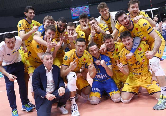 Modena Volley batte al tie-break Piacenza in gara1 dei quarti di play-off