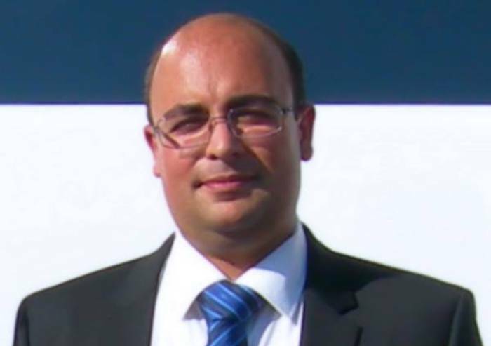 Malore improvviso, muore insegnante di 40 anni