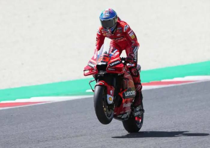 Motogp: è subito trionfo Ducati, Bagnaia vince in Portogallo