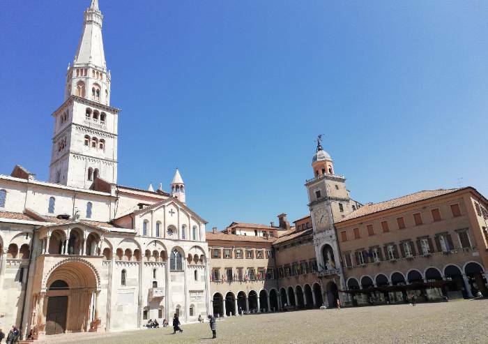 Modena, tutti i fallimenti legati alla mancata alternanza politica