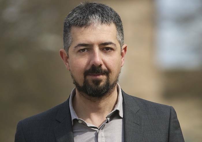 'Il governo smetta di utilizzare migranti per generare tensioni e collabori con i sindaci'