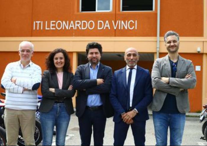 Cyber security, all'Istituto da Vinci di Carpi a lezione con Centrum