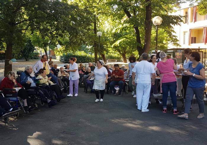 Musica e solidarietà: alla Cra Ramazzini il MoMusic Festival