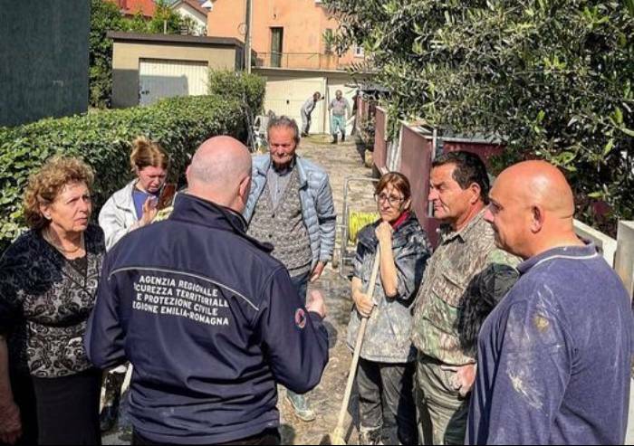 Alluvione, Bonaccini: 'Nell'attesa ecco i primi 3mila euro a famiglia'