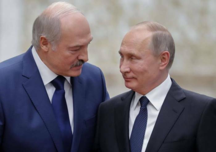 Lukashenko: 'Da Putin via libera a uso armi nucleari in caso guerra'