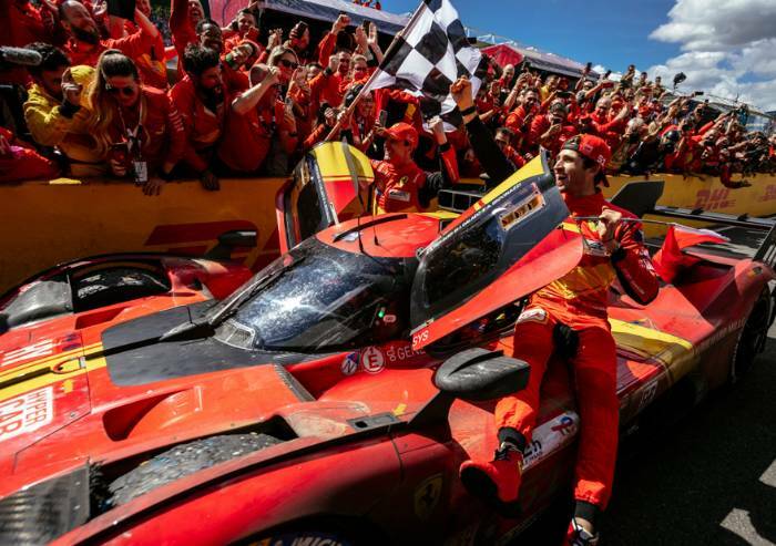 Ferrari in parata a Maranello per celebrare il trionfo a Le Mans
