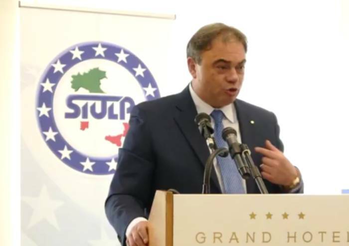 'Sicurezza e immigrazione, è allarme rosso, ma il governo taglia sulla Polizia di Stato'