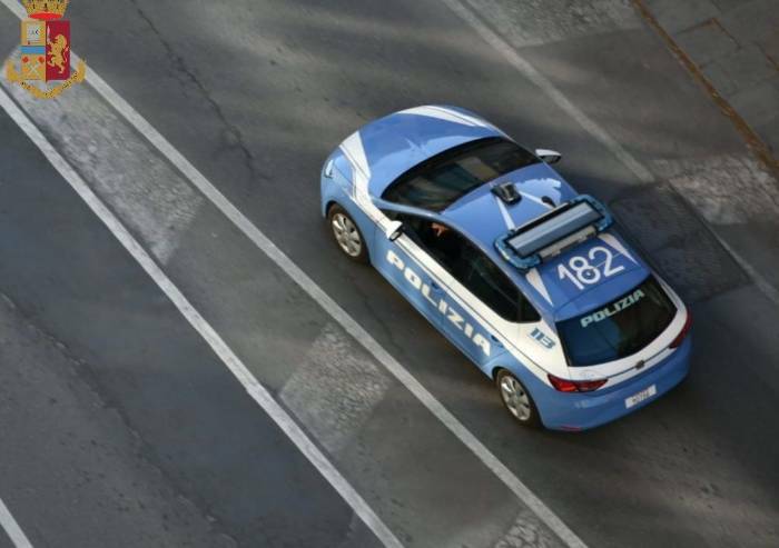 Modena, razzia nelle auto: denunciato un 21enne tunisino