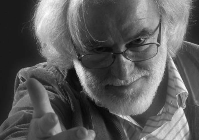 Lutto a Pavullo e nel mondo dell'arte: è morto lo sculture Davide Scarabelli