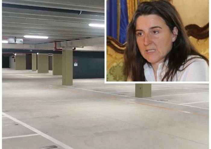 'Parcheggio ex Amcm, nessun abbonamento per residenti'