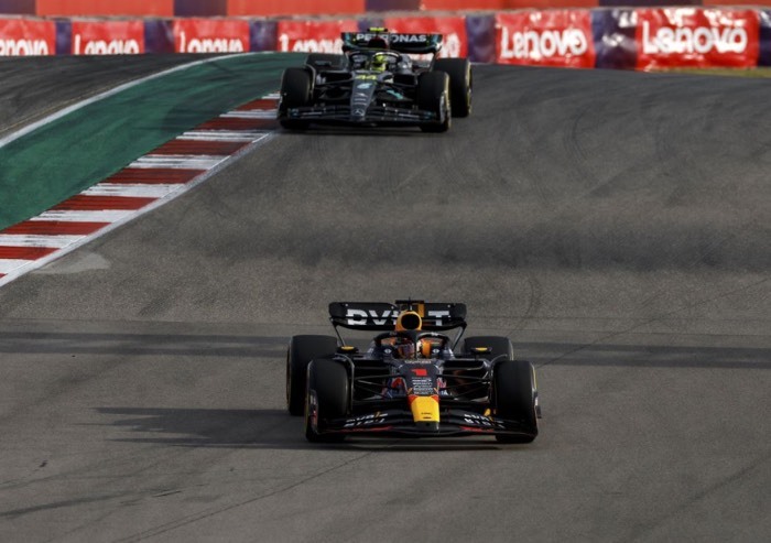 Verstappen vince anche negli Stati Uniti. Delusione Ferrari