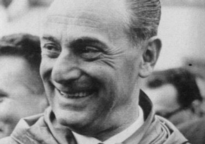 Muore in un attentato aereo Enrico Mattei: 27 ottobre 1962