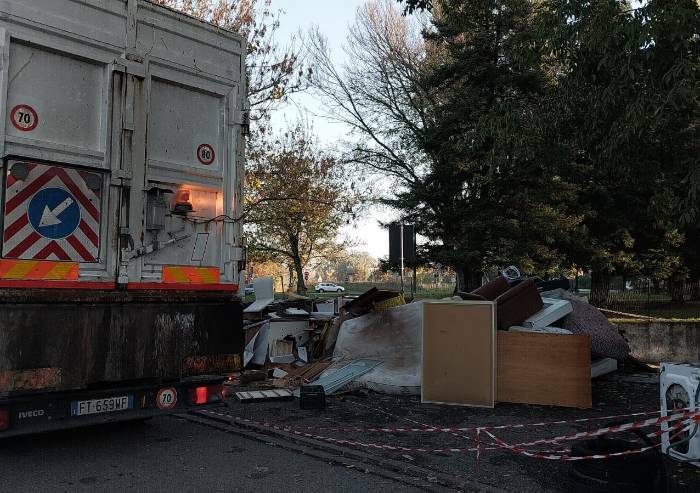 Carpi, via Bolsena: svuotati e murati gli scantinati del condominio