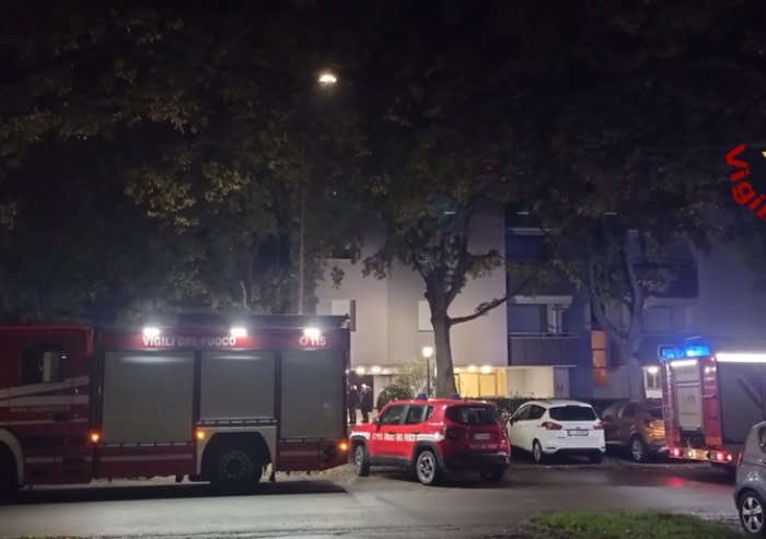 Modena, rogo in appartamento: muore un 32enne