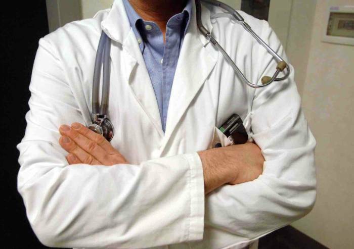 Grave carenza medici emergenza-urgenza, pronti 800.000 euro per pagare i privati