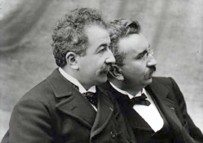 28 dicembre 1895: con i fratelli Lumiere nasce il cinema