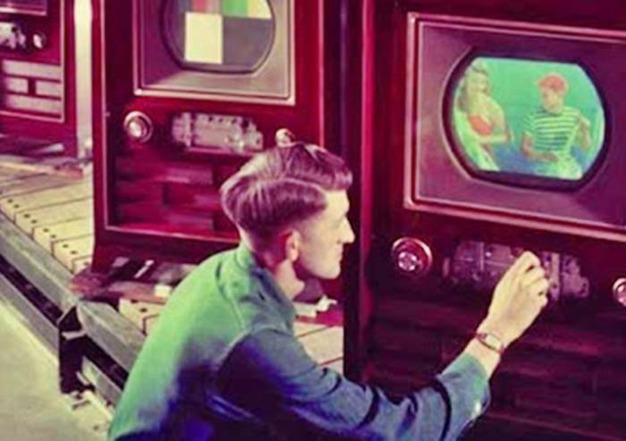 In vendita la prima tv a colori: era il 30 dicembre 1953