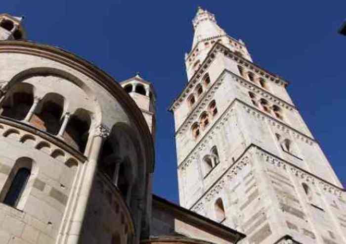 Modena, sicurezza statica della Ghirlandina: Italia Nostra preoccupata