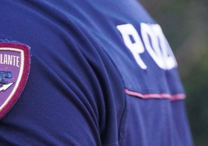 Modena, tentato furto a Baggiovara: arrestato italiano 42enne