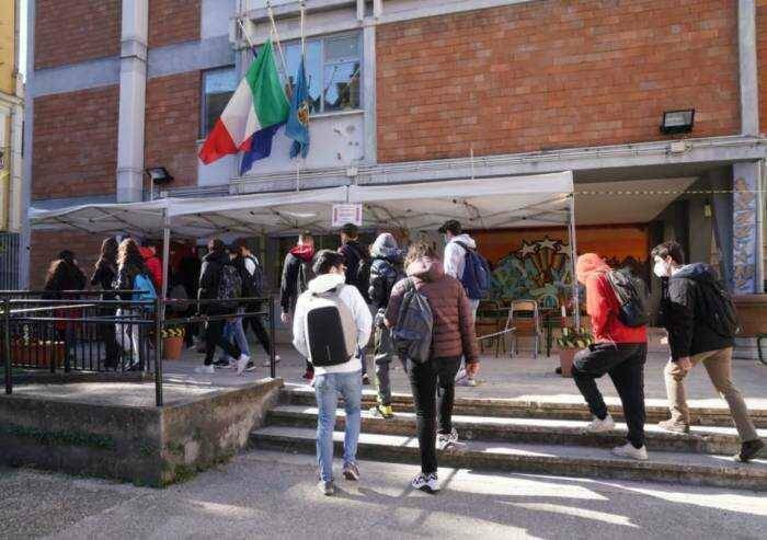 Modena, scuola negata: il Pd dà la colpa al Governo
