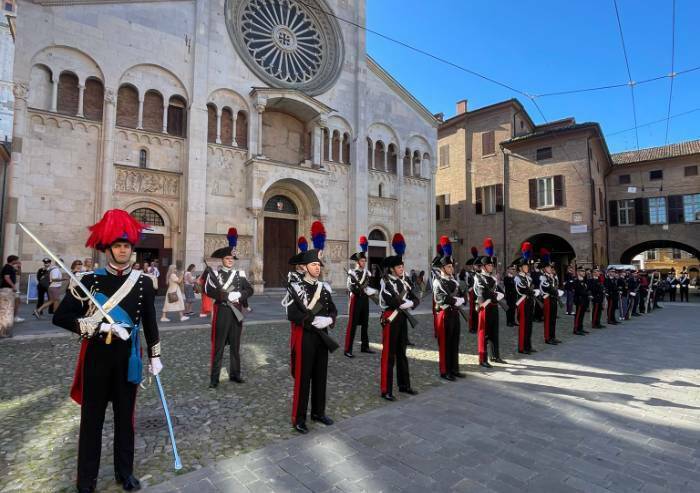 Carabinieri: 210 anni di storia celebrati davanti al Duomo