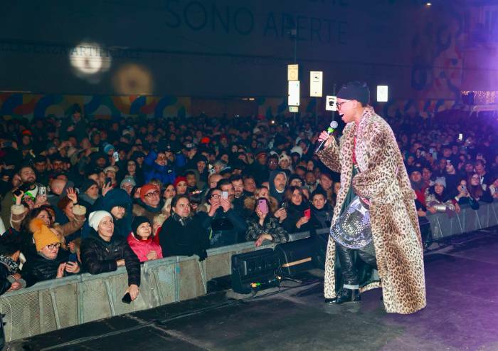 Modena, in 10mila in piazza per lo spettacolo di Skin