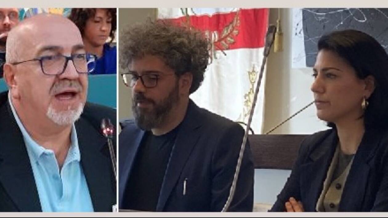 Costi: 'Cari sindaci siete voi a credere che Hera sia babbo natale'