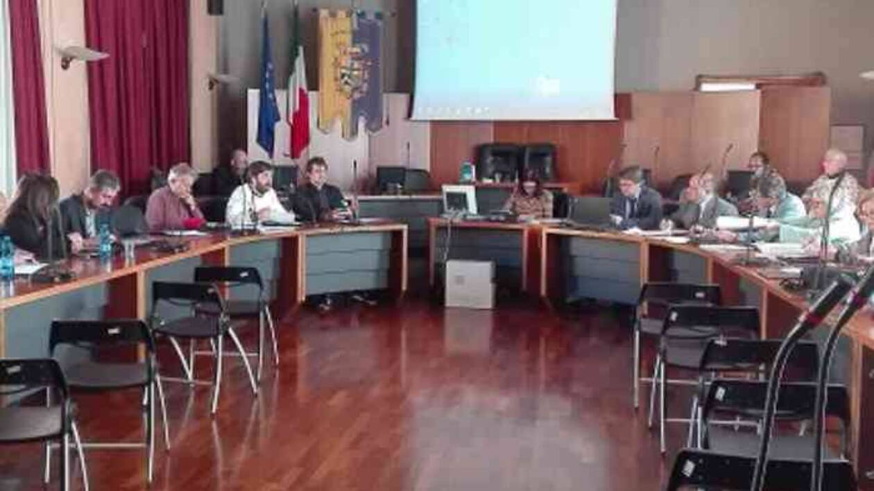 Non vogliamo tornare alle vecchie province, ma il futuro va garantito