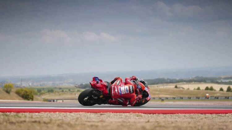 MotoGp, Marc Marquez vince ad Aragon davanti al fratello Alex e a Bagnaia