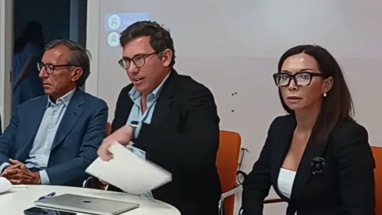 Scandalo Amo: Bosi non ne ha azzeccata una, a partire dal decreto ingiuntivo che non impone nulla