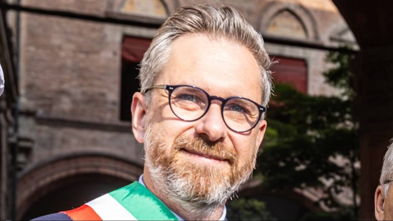 Cgil Bologna: 'Condividiamo la scelta del Comune di distribuire pipe per il crack'