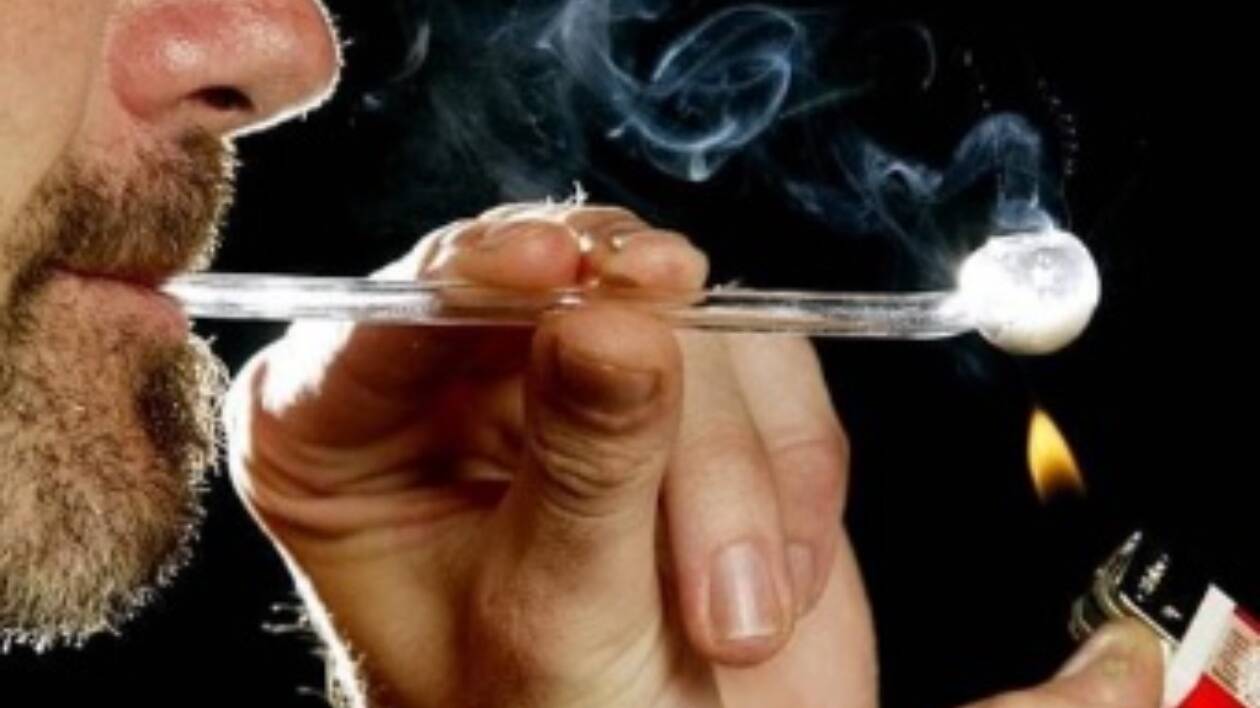 Pipe per crack anche a Modena, distribuite dall'Ausl con le unità di strada