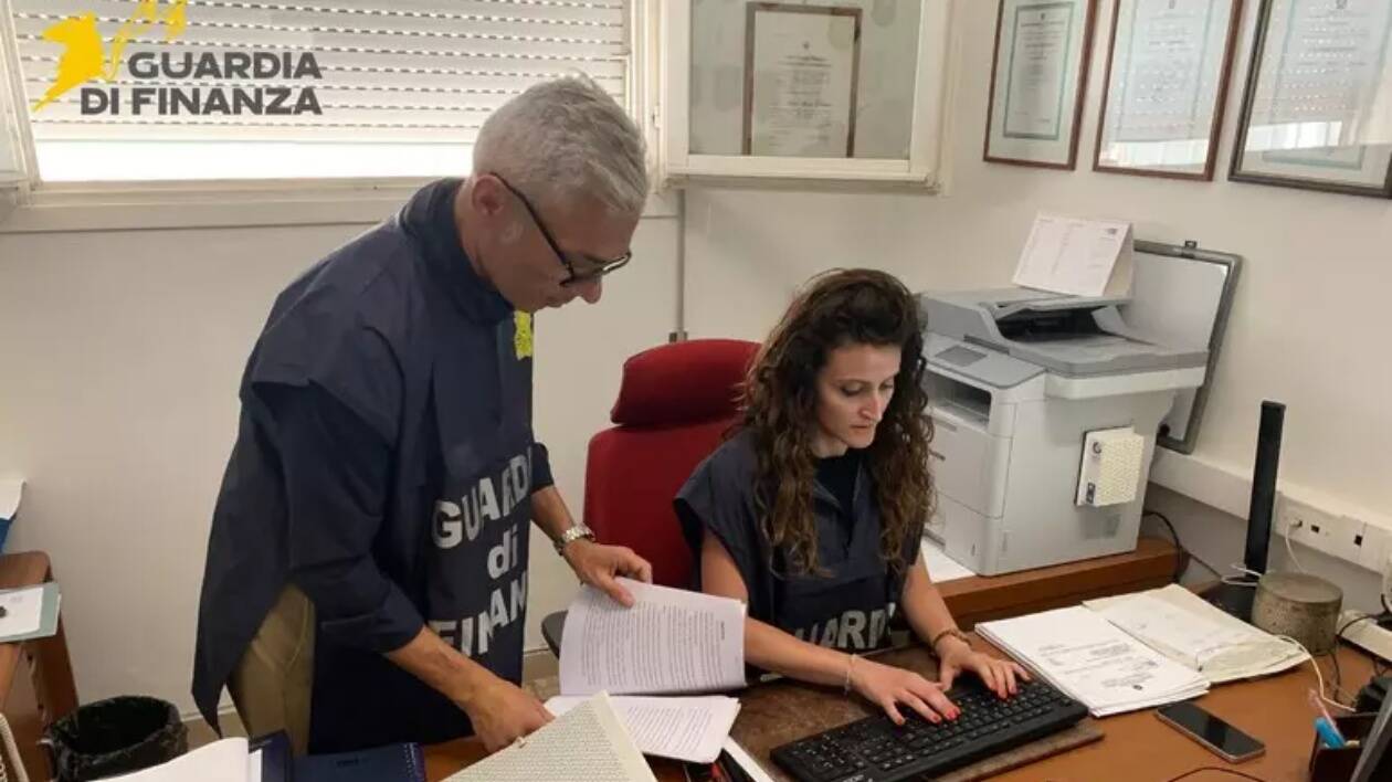 Ravenna, giro internazionale di fatture false da due miliardi