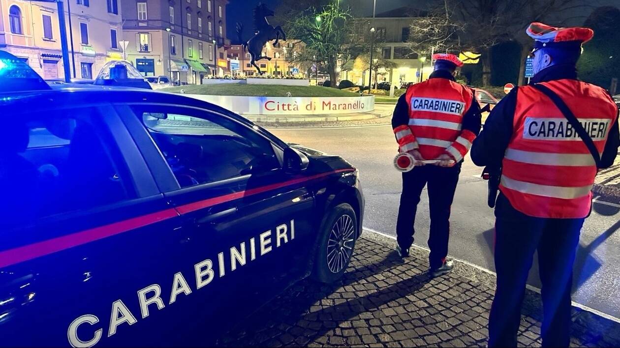 Maranello, ruba un powerbank e 7 confezioni di caffè: marocchino denunciato
