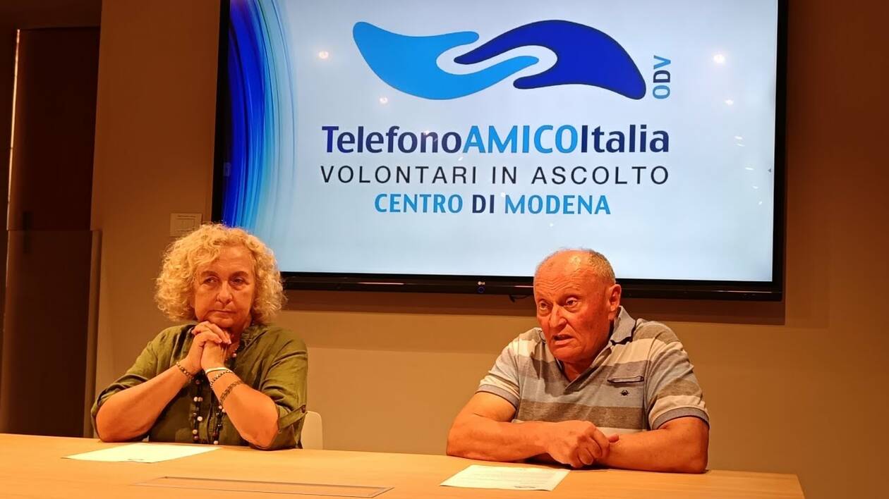Disagio emotivo: boom di chiamate al Telefono Amico Modenese
